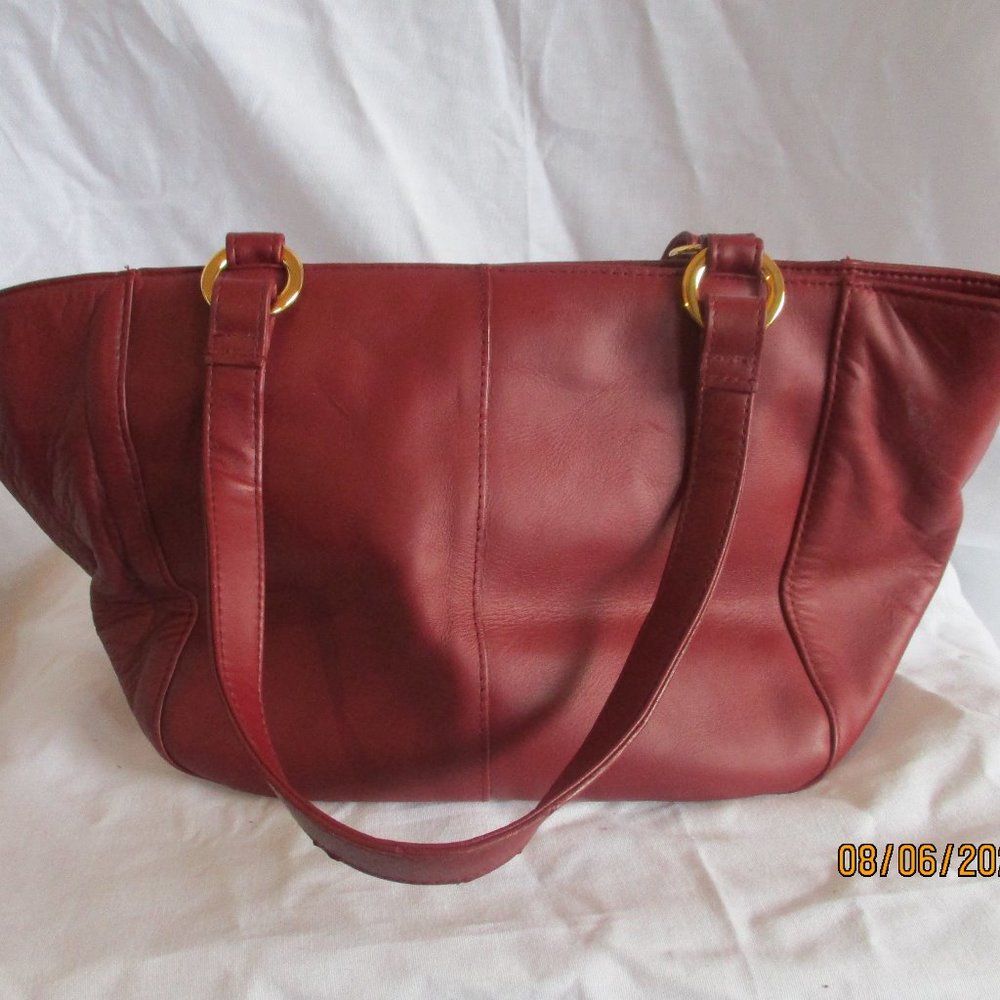 💖Laura Scott maroon purse 50% OFF this item